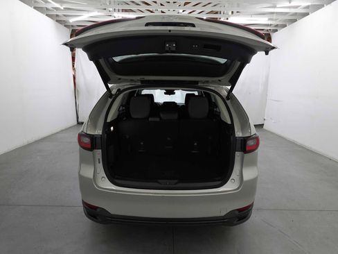 Used 2024 MAZDA CX-90 Plug-In Hybrid w/ Preferred AWD/4WD image 31