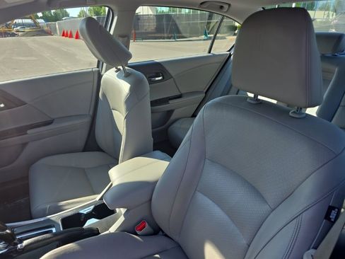 Used 2015 Honda Accord EX-L image 14