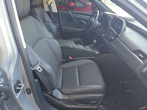 Used 2022 Lexus ES 350 w/ Accessory Package FWD image 6