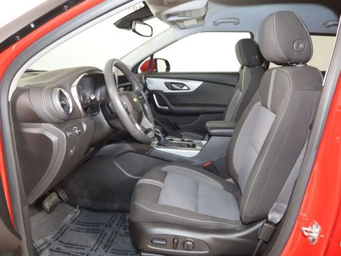 Used 2024 Chevrolet Blazer LT w/ Convenience Package FWD image 11