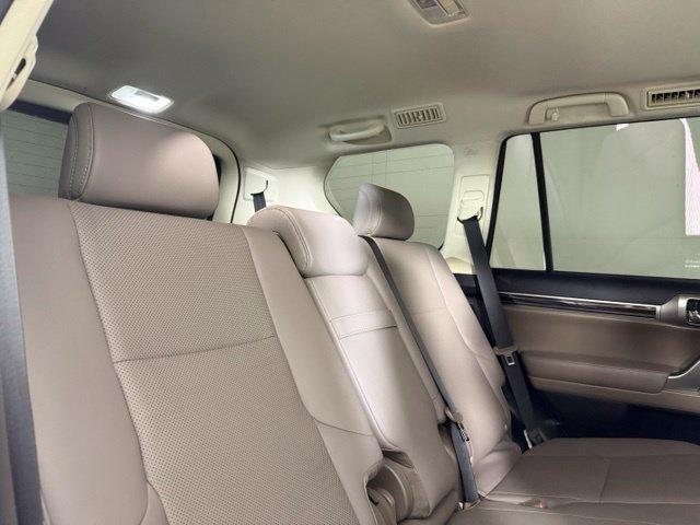 Used 2022 Lexus GX 460 Premium w/ Premium Package AWD/4WD image 17
