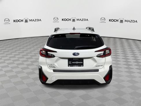 Used 2024 Subaru Crosstrek 2.0i Premium AWD/4WD image 7