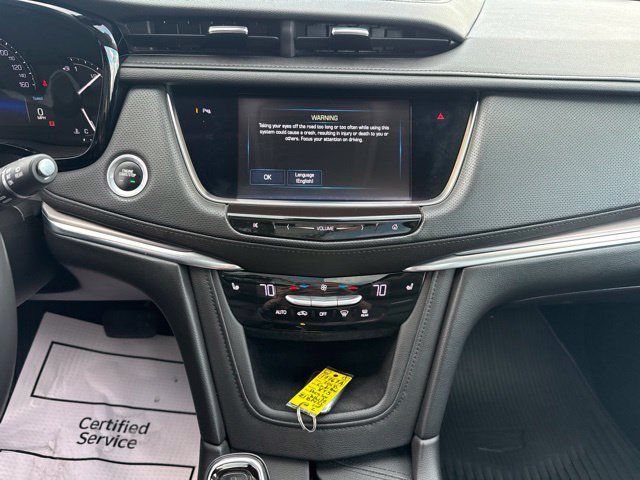 Certified 2018 Cadillac XT5 Luxury w/ Driver Awareness Package AWD/4WD image 24