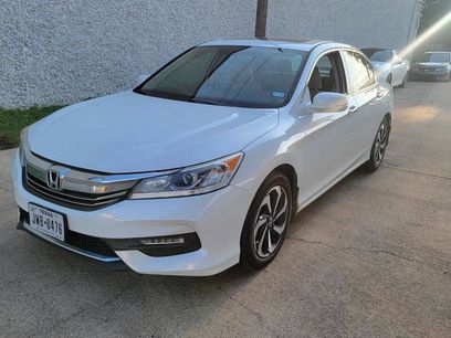Used 2017 Honda Accord EX