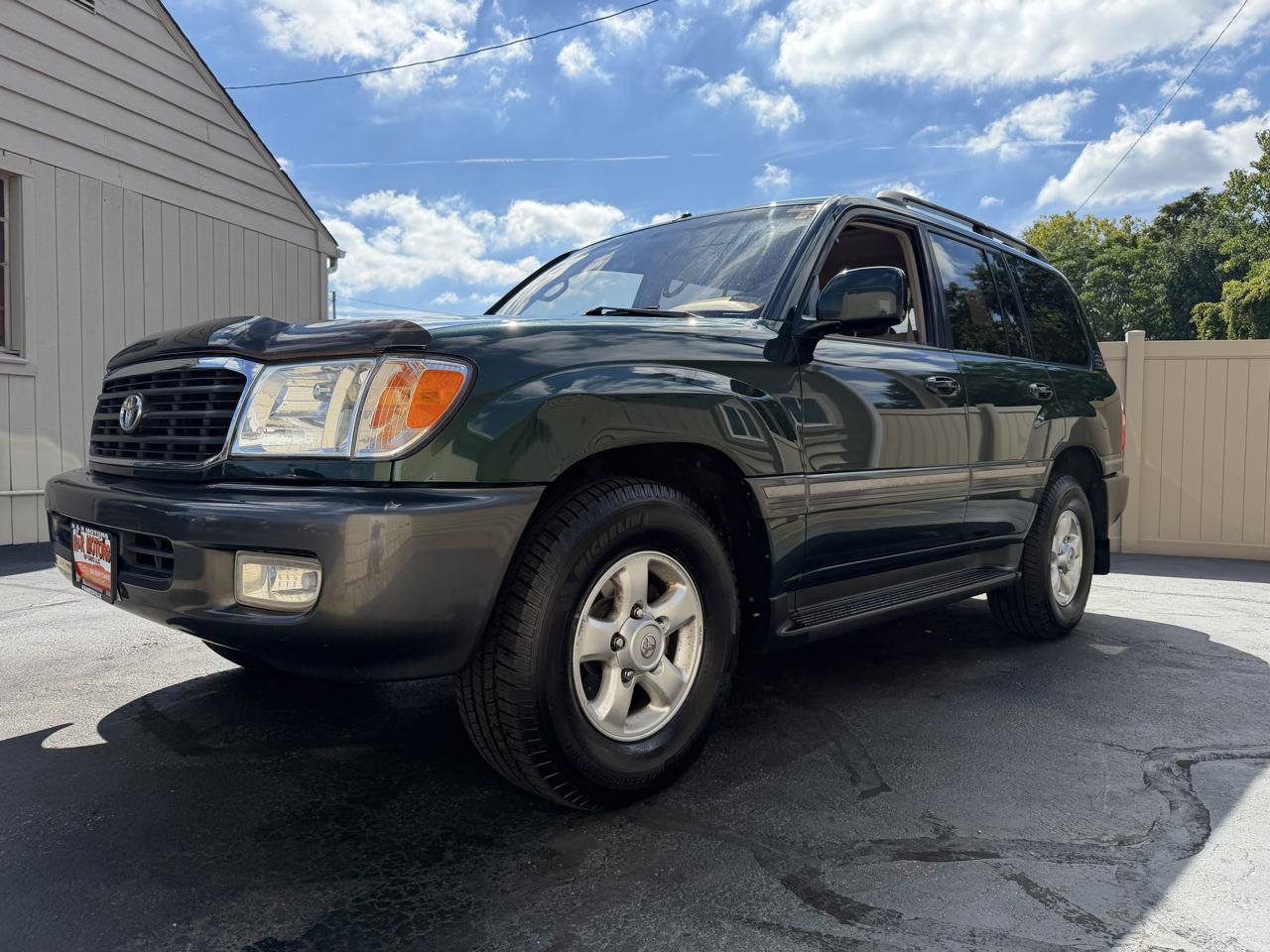 Used 1999 Toyota Land Cruiser w/ Leather Trim Pkg AWD/4WD image 10
