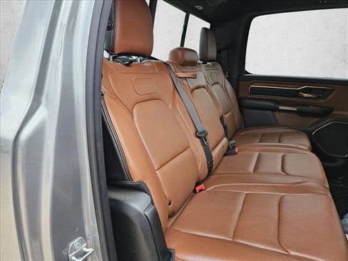 Used 2019 RAM 1500 Limited AWD/4WD image 16
