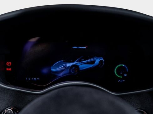 Used 2020 McLaren 600LT Spider RWD image 40