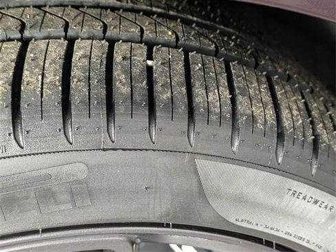 Certified 2022 Dodge Challenger R/T Scat Pack image 9