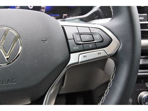 Certified 2024 Volkswagen Taos S w/ MDO Package FWD image 19
