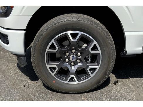 Used 2024 Ford F150 STX image 9