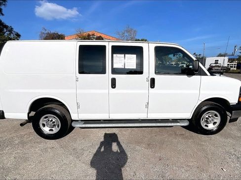 Used 2024 Chevrolet Express 2500 w/ Driver Convenience Package image 16