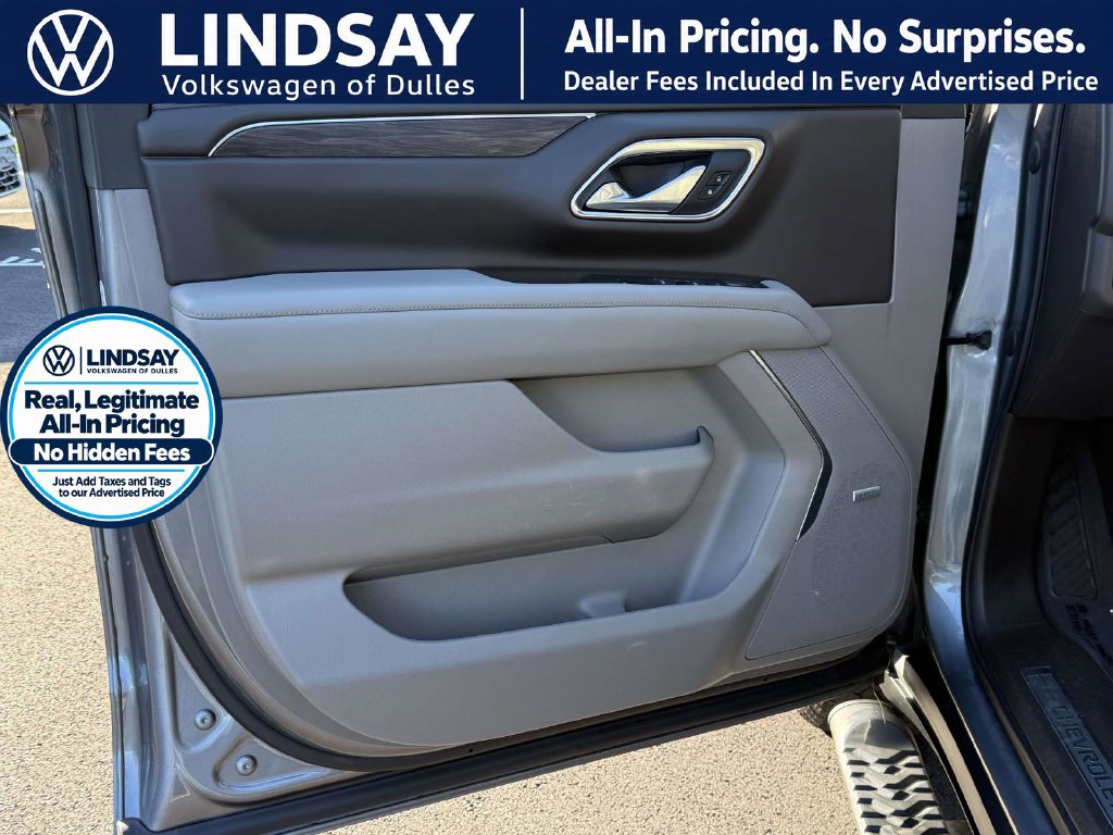 Used 2021 Chevrolet Suburban Z71 AWD/4WD image 8