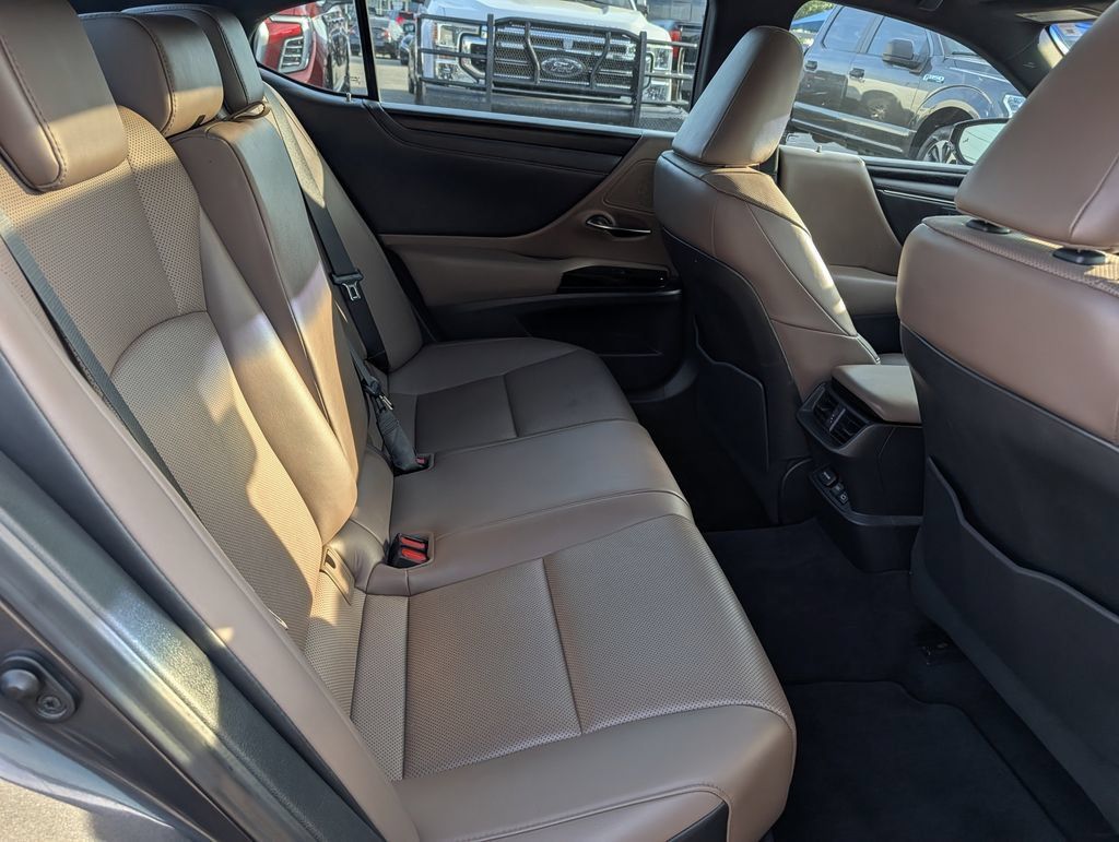 Used 2022 Lexus ES 350 w/ Premium Package FWD image 31