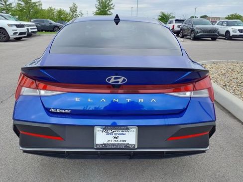 Certified 2025 Hyundai Elantra Sport FWD image 7