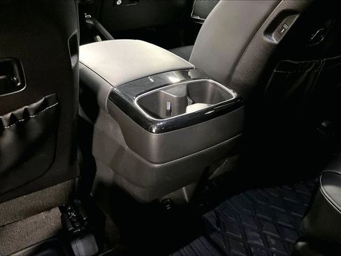 Used 2024 Kia Telluride S w/ S Sunroof Package image 32