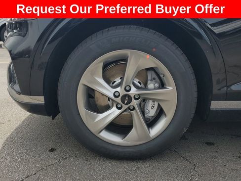 New 2026 Genesis GV70 2.5T Select image 11