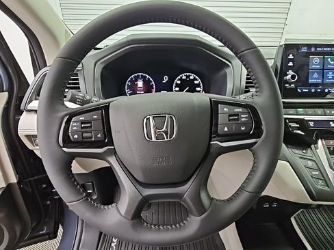 New 2026 Honda Odyssey EX-L image 24