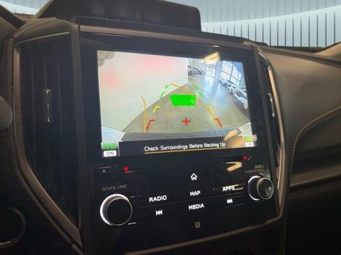 Used 2023 Subaru Crosstrek 2.5i Limited image 3