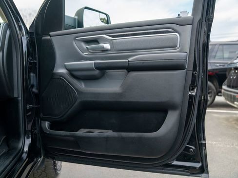 Used 2019 RAM 1500 Big Horn image 10
