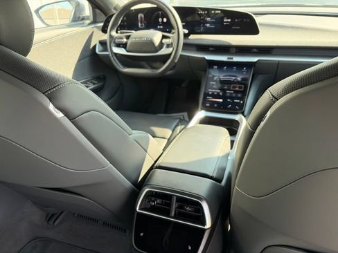 Used 2024 Lucid Air Touring AWD/4WD image 33