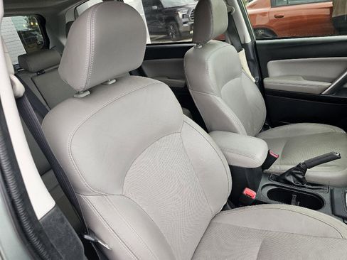 Used 2018 Subaru Forester 2.5i Limited AWD/4WD image 22