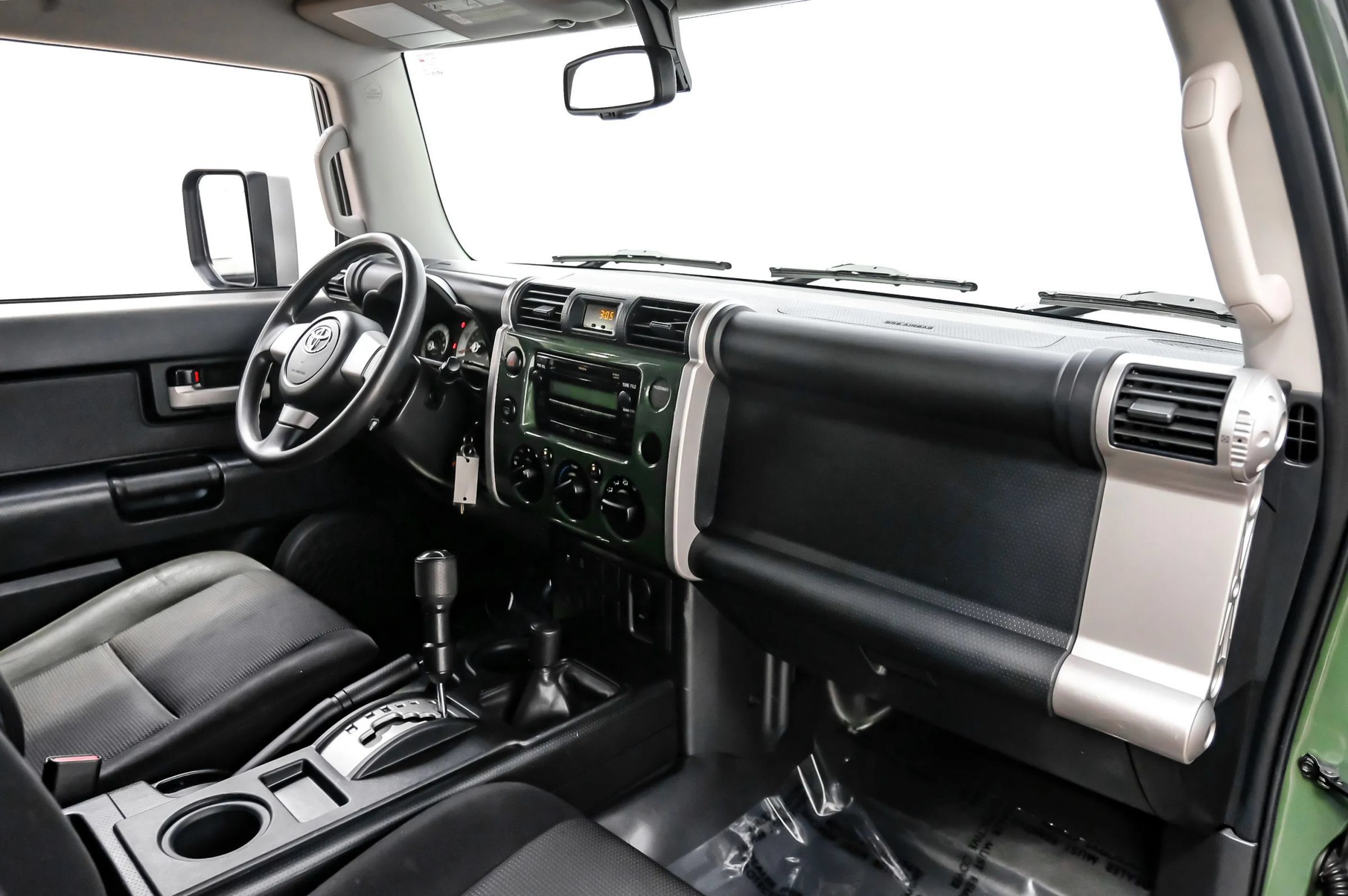 Used 2010 Toyota FJ Cruiser 4WD image 9