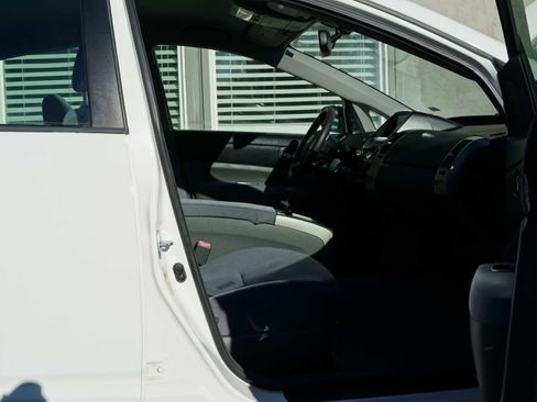 Used 2007 Toyota Prius Touring image 32