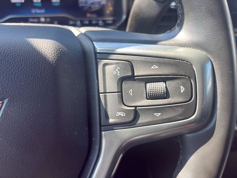 Used 2023 Chevrolet Silverado 1500 LT w/ Safety Package AWD/4WD image 18