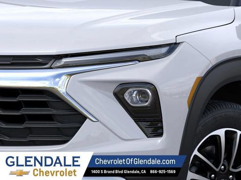 New 2026 Chevrolet TrailBlazer LT w/ LT Cold Weather Package FWD image 10