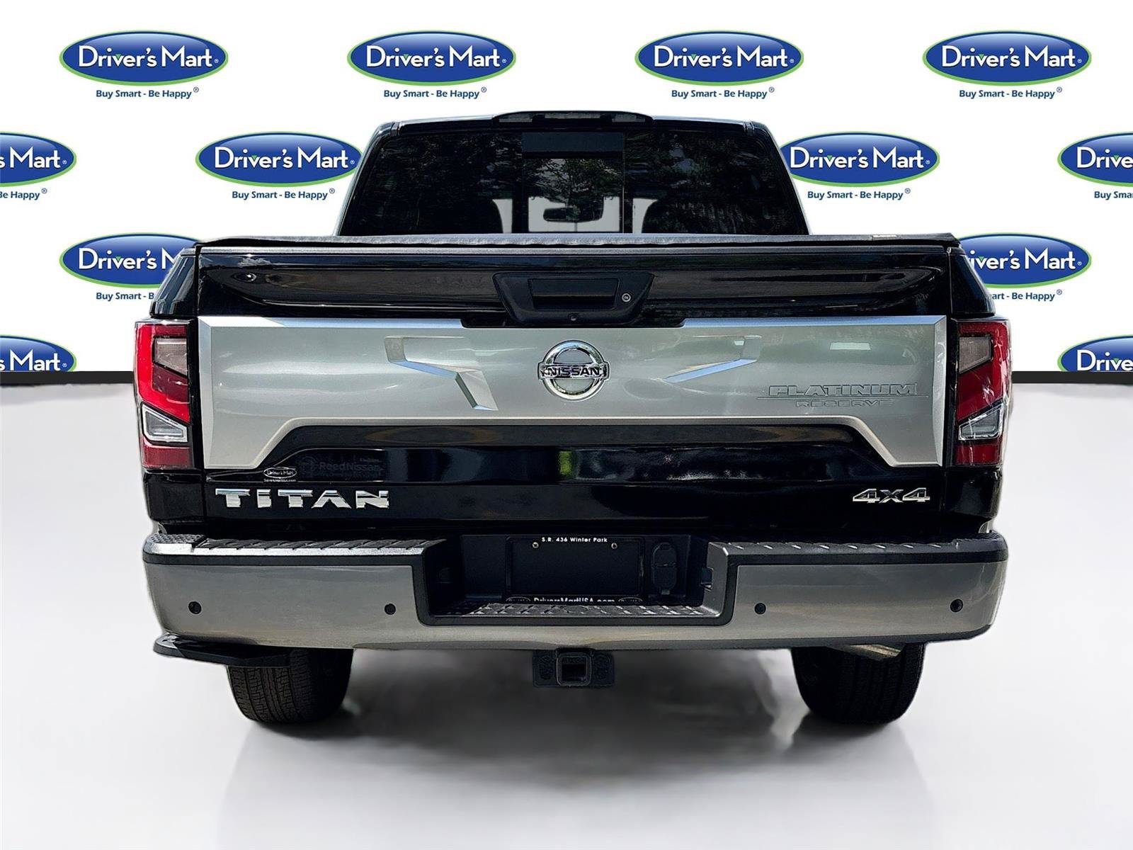 Used 2020 Nissan Titan Platinum Reserve w/ Moonroof Package AWD/4WD image 6