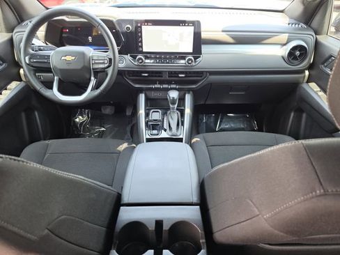 Used 2024 Chevrolet Colorado LT w/ LT Convenience Package II RWD image 13