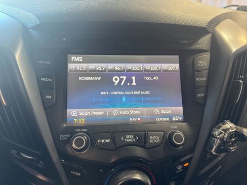 Used 2015 Hyundai Veloster Turbo w/ Option Group 04 image 22