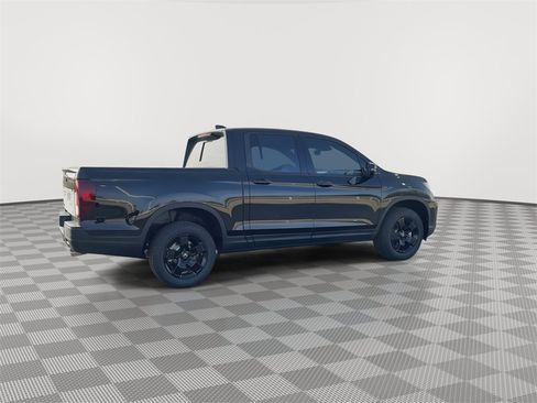 New 2026 Honda Ridgeline Black Edition image 8