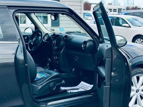 Used 2015 MINI Cooper Paceman S image 6