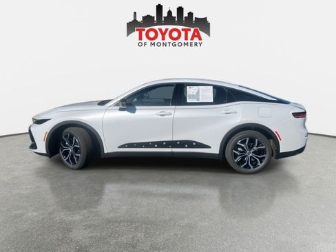 Used 2026 Toyota Crown XLE image 11