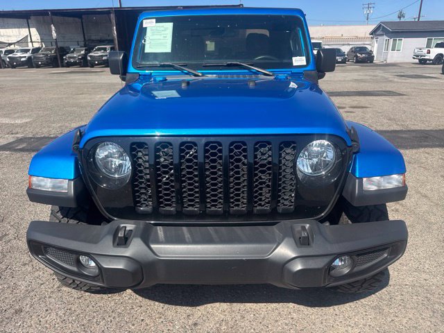 Used 2022 Jeep Gladiator Sport AWD/4WD image 2