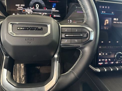 Used 2024 GMC Acadia Denali w/ Super Cruise Package image 26