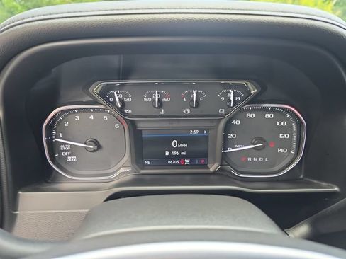 Used 2019 GMC Sierra 1500 Elevation w/ Elevation Value Package AWD/4WD image 18