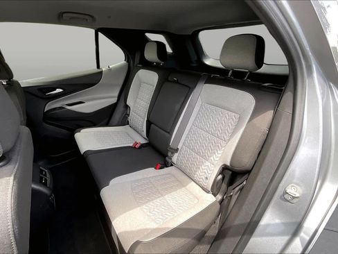 Used 2023 Chevrolet Equinox LS w/ LS Convenience Package FWD image 25