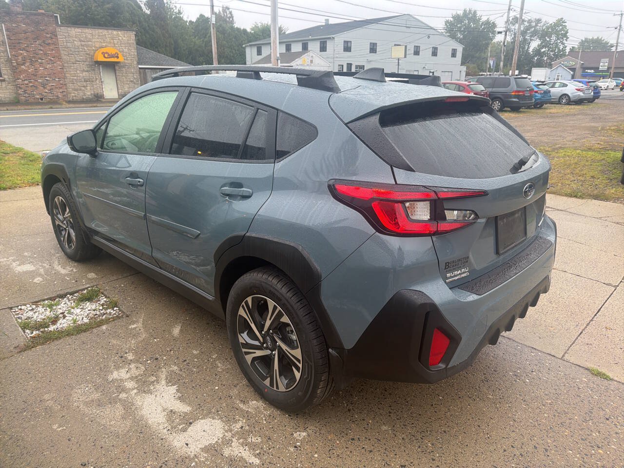 Used 2025 Subaru Crosstrek 2.5i Premium AWD/4WD image 3