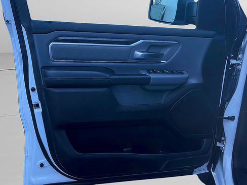 Used 2019 RAM 1500 Big Horn AWD/4WD image 22