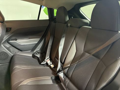 Used 2025 Subaru Crosstrek 2.0i Premium image 25