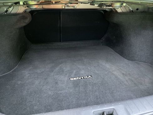 Used 2024 Nissan Sentra SV image 27