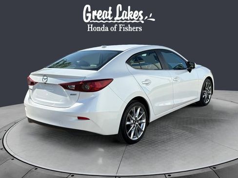 Used 2018 MAZDA MAZDA3 Touring image 5