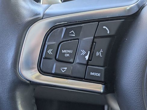 Used 2018 Jaguar F-PACE R-Sport image 13