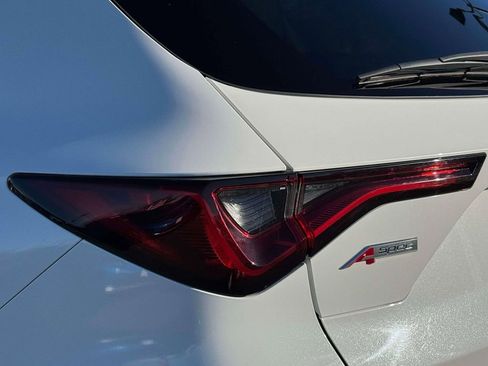 Used 2023 Acura MDX A-Spec image 11