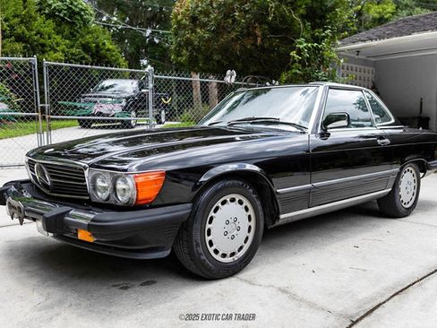 Used 1989 Mercedes-Benz 560 SL image 14
