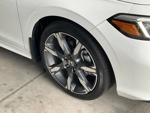 Certified 2025 Honda Civic Sport Touring image 27