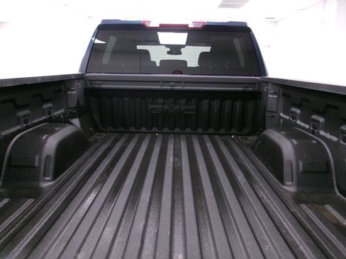 Certified 2022 GMC Sierra 1500 SLE image 11