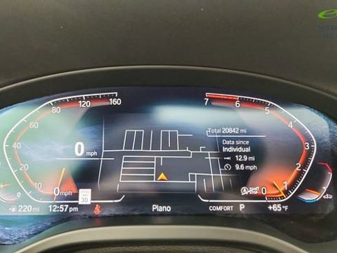 Used 2025 BMW X4 xDrive30i AWD/4WD image 37